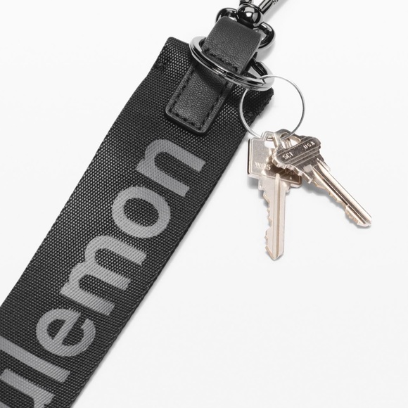 Lululemon Never Lost keychain - Picture 3 of 5